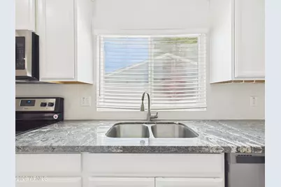 945 N Central Drive, Chandler, AZ 85224 - Photo 8