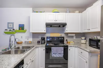 274 W Watson Court, Casa Grande, AZ 85122 - Photo 8