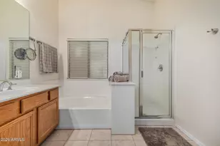 1038 S Palomino Creek Dr, Gilbert, AZ 85296 - Photo 18