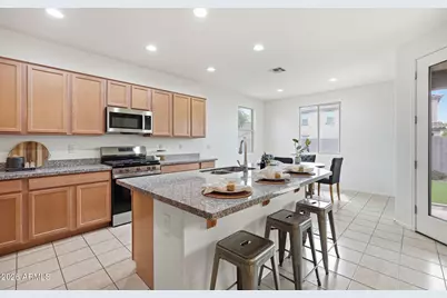 8106 S 42nd Avenue, Laveen, AZ 85339 - Photo 14