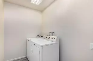 7027 S 43rd Way, Phoenix, AZ 85042 - Photo 10