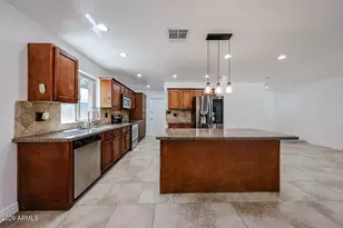 12443 N 27th Pl, Phoenix, AZ 85032 - Photo 10