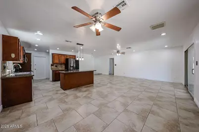 12443 N 27th Place, Phoenix, AZ 85032 - Photo 10