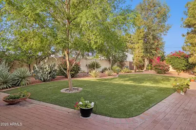 2038 E Solano Drive, Phoenix, AZ 85016 - Photo 40