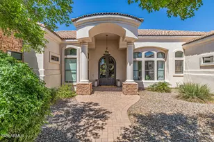 2816 E Clark Dr, Gilbert, AZ 85297 - Photo 2