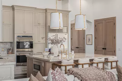 2816 E Clark Drive, Gilbert, AZ 85297 - Photo 16