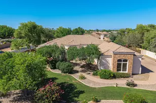 2816 E Clark Dr, Gilbert, AZ 85297 - Photo 64