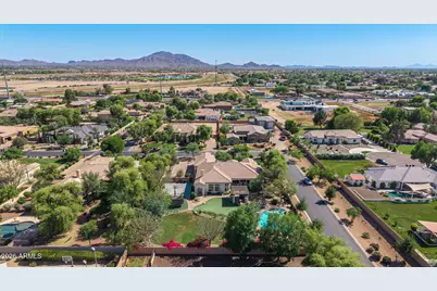 2816 E Clark Drive, Gilbert, AZ 85297 - Photo 68