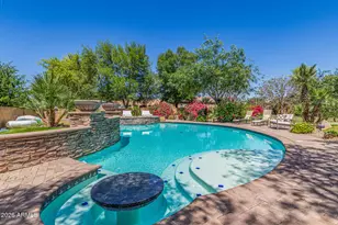2816 E Clark Dr, Gilbert, AZ 85297 - Photo 54