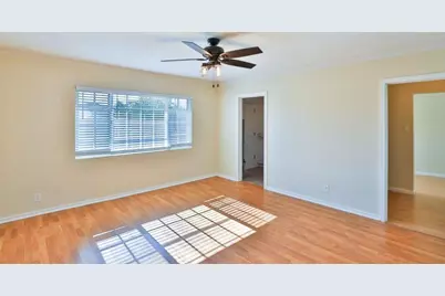 2421 W Anderson Avenue, Phoenix, AZ 85023 - Photo 8