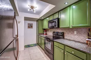 8500 E Indian School Rd, Scottsdale, AZ 85251 - Photo 14
