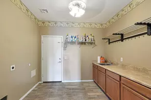 23865 W Huntington Dr, Buckeye, AZ 85326 - Photo 8