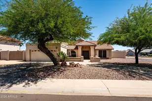 13253 N 76th Dr, Peoria, AZ 85381 - Photo 2