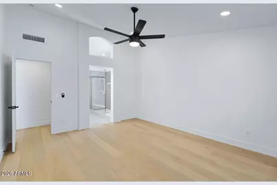 632 W Horseshoe Avenue, Gilbert, AZ 85233 - Photo 20