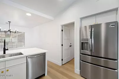 632 W Horseshoe Avenue, Gilbert, AZ 85233 - Photo 12