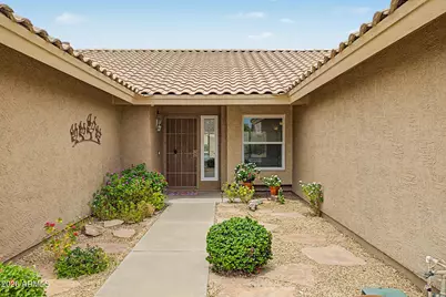9022 W Sequoia Drive, Peoria, AZ 85382 - Photo 4