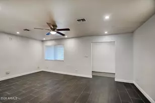 1881 E Concorda Dr, Tempe, AZ 85282 - Photo 4