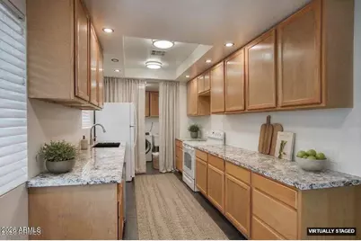 1881 E Concorda Drive, Tempe, AZ 85282 - Photo 8