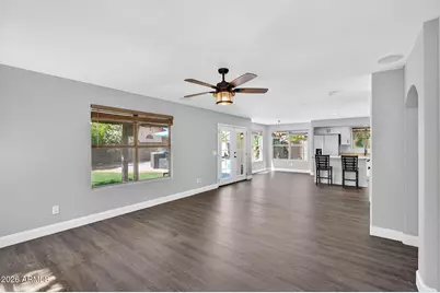 2208 S Peppertree Court, Gilbert, AZ 85295 - Photo 16