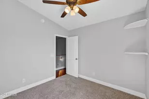 2208 S Peppertree Ct, Gilbert, AZ 85295 - Photo 36