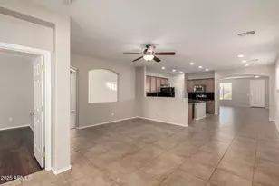 46072 W Barbara Ln, Maricopa, AZ 85139 - Photo 6