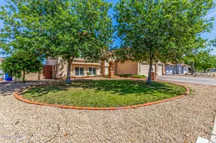 643 S Winthrop, Mesa, AZ 85204 - Photo 2