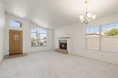 19911 N 78th Lane, Glendale, AZ 85308 - Photo 6