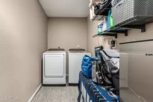 2101 W Pontiac Dr, Phoenix, AZ 85027 - Photo 14