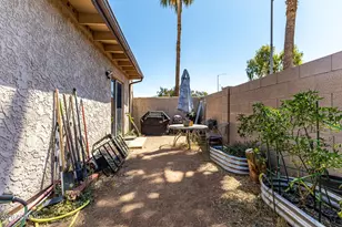 2101 W Pontiac Dr, Phoenix, AZ 85027 - Photo 14