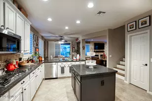 4080 E Laurel Ave, Gilbert, AZ 85234 - Photo 8