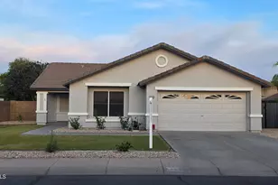 1440 S Ironwood Dr, Gilbert, AZ 85296 - Photo 2