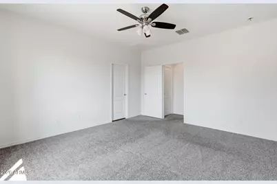 8141 W Encinas Lane, Phoenix, AZ 85043 - Photo 16