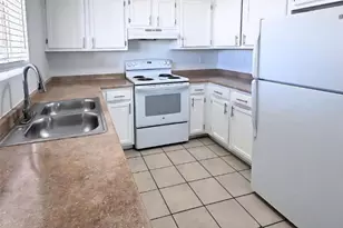 725 W 1st Ave, Mesa, AZ 85210 - Photo 8