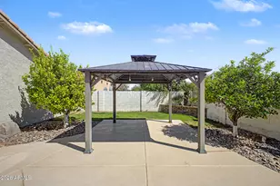 1043 W Iris Dr, Gilbert, AZ 85233 - Photo 32