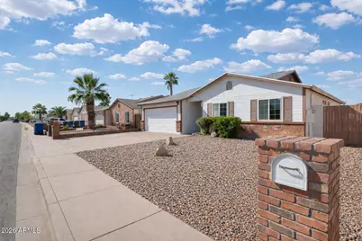 50 W Ivyglen Street, Mesa, AZ 85201 - Photo 2