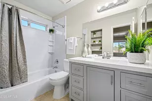 3611 E Windmere Dr, Phoenix, AZ 85048 - Photo 10