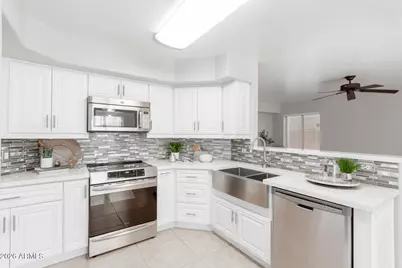 3611 E Windmere Drive, Phoenix, AZ 85048 - Photo 1