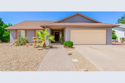 2218 W Palomino Drive, Chandler, AZ 85224 - Photo 2