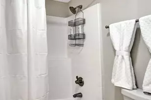 8020 E Thomas Rd, Scottsdale, AZ 85251 - Photo 10