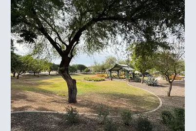 2214 E Chanute Pass, Phoenix, AZ 85040 - Photo 22