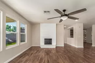 28422 N 32nd Ln, Phoenix, AZ 85083 - Photo 36