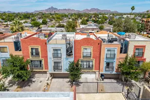 3446 E Avalon Dr, Phoenix, AZ 85018 - Photo 36