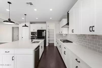 18940 W Mercer Lane, Surprise, AZ 85388 - Photo 22