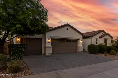 18940 W Mercer Lane, Surprise, AZ 85388 - Photo 6