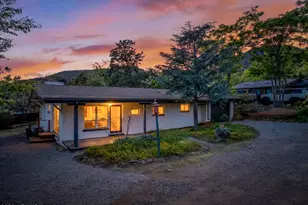 55 Roadrunner Ln, Sedona, AZ 86336 - Photo 2