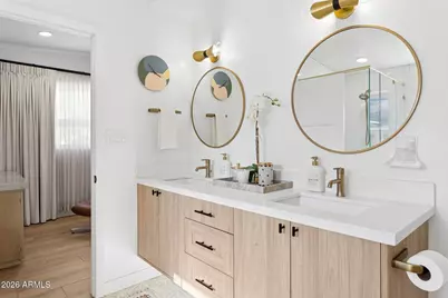 7233 E Monte Vista Road, Scottsdale, AZ 85257 - Photo 14