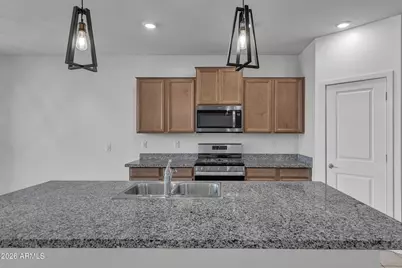 12660 W State Court, Glendale, AZ 85307 - Photo 8