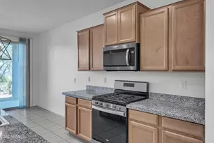 12660 W State Ct, Glendale, AZ 85307 - Photo 6