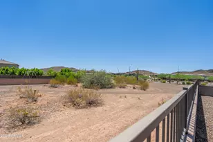 13255 W Crestvale Dr, Peoria, AZ 85383 - Photo 38
