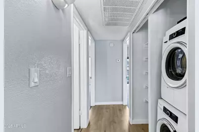 1017 E Maryland Avenue #236, Phoenix, AZ 85014 - Photo 18